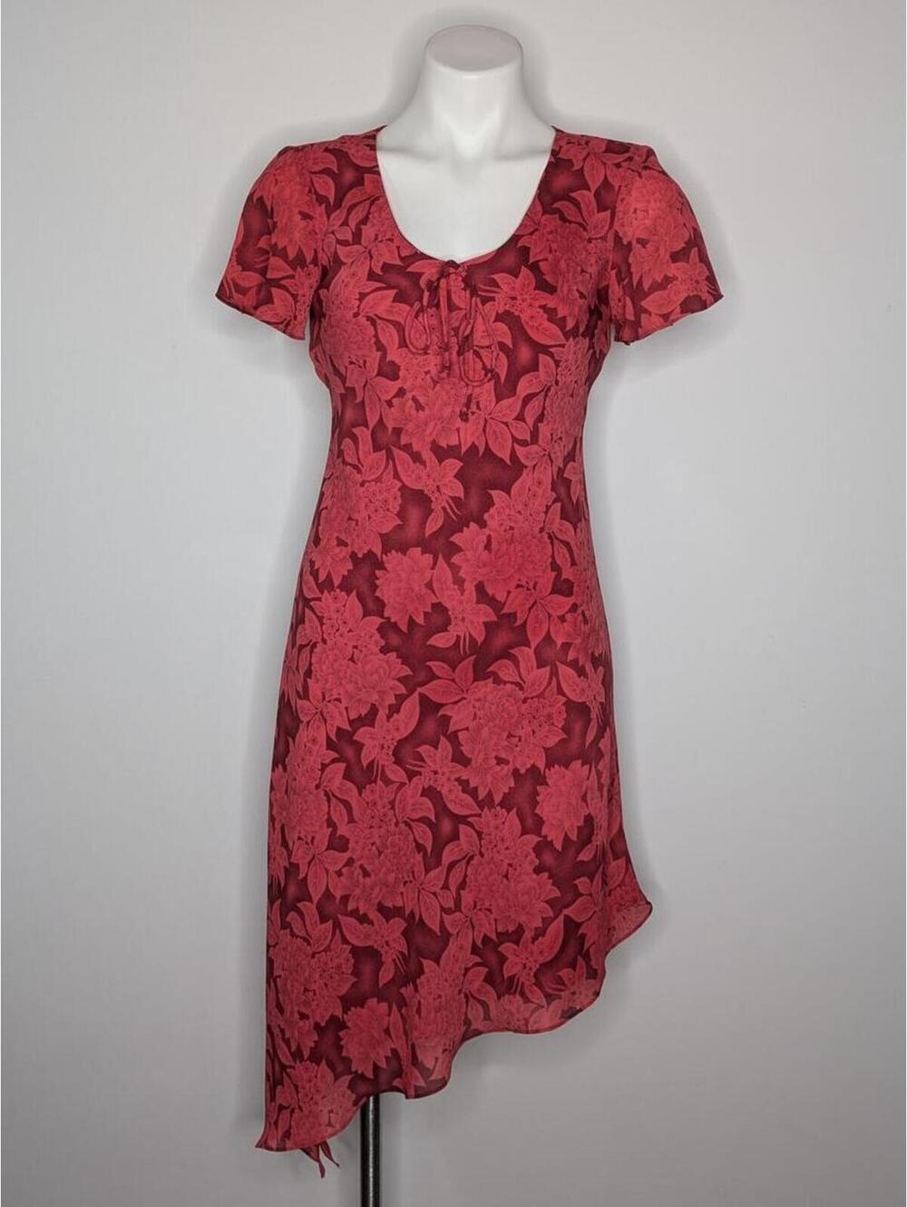 Vintage C&C Red Floral 90s Summer Short Sleeve Asymmetric Hem Dress 4